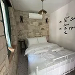Alloggio in famiglia Sadele Hacimemis *